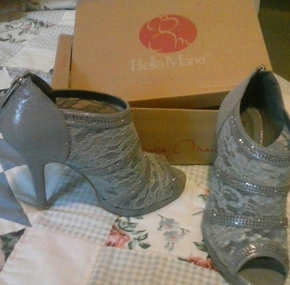 High heels - Picture 2 of 3